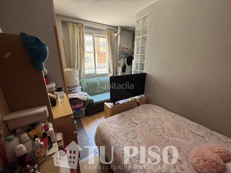 Foto 35ed6a62-3586-4bcb-a871-83b33b0d549d. Estudi a Abrantes Madrid