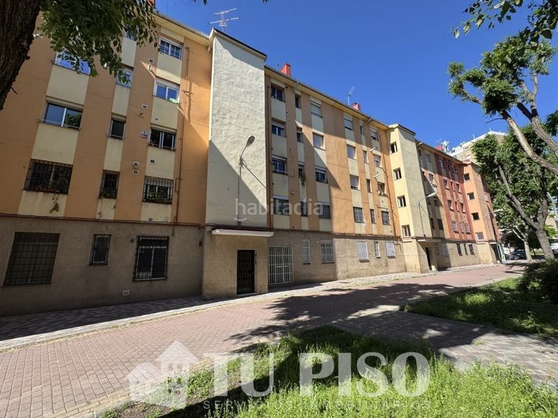 Foto d6d6180a-29ef-4a36-b7b3-c00310d9be21. Estudi a Abrantes Madrid