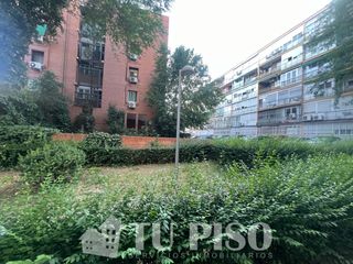 Pis  Calle de villavaliente. Vivienda junto a la casa de campo con terraza y excelentes comun