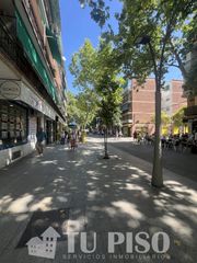 Etagenwohnung  Calle mayor. Piso en venta en el centro de alcorcón