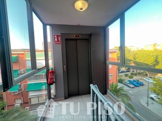 Appartement  Calle de villalobos. 4ª planta exterior con ascensor y terraza