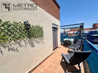 Penthouse in Loranca. Ático con terraza en nuevo versalles  loranca