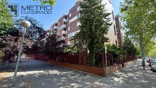 Dúplex  Calle federica montseny. Oportunidad en loranca! amplio dúplex con trastero y garaje.