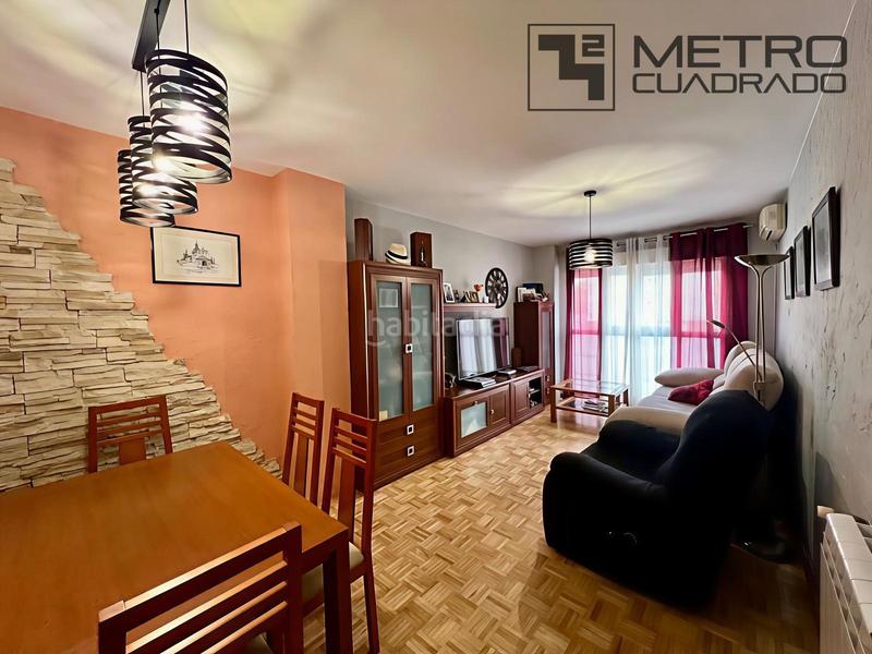 Foto 8e65b376-71e5-41d4-ba76-b7207477ef9d. Piso  en venta en Loranca con piscina en Loranca Fuenlabrada