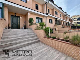 Chalet en Universidad-Hospital. Chalet en hospital fuenlabrada