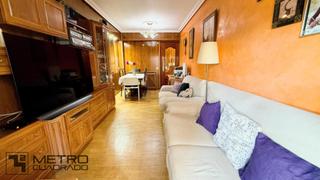 Appartement  Calle juan boscan. Piso con terrazas en madrid