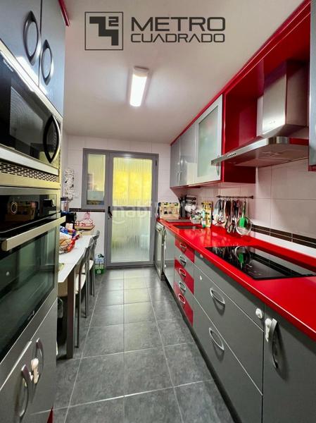 Foto 11031c46-c34f-497e-8e3e-5a06c1512c2e. Etagenwohnung mit heizung parking pool in Universidad-Hospital Fuenlabrada