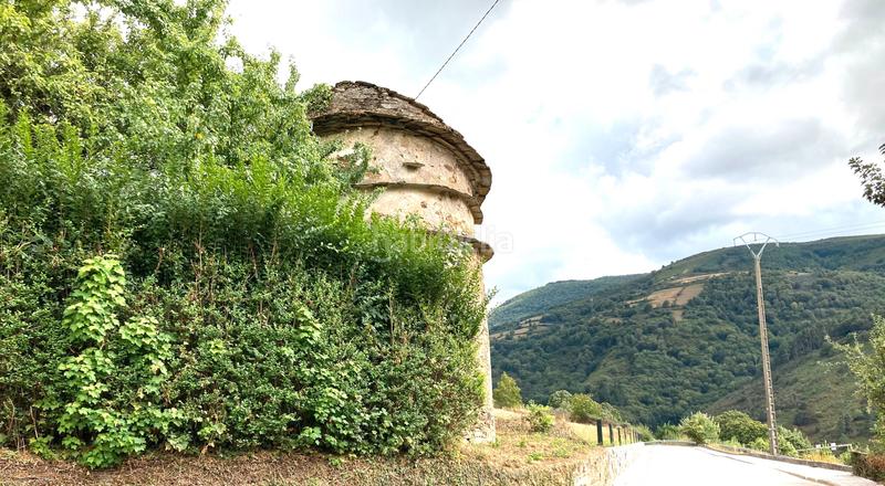 Foto a6ead8a3-be95-4f90-8539-4decf7a2a9c8. Chalet en Nogais (As)