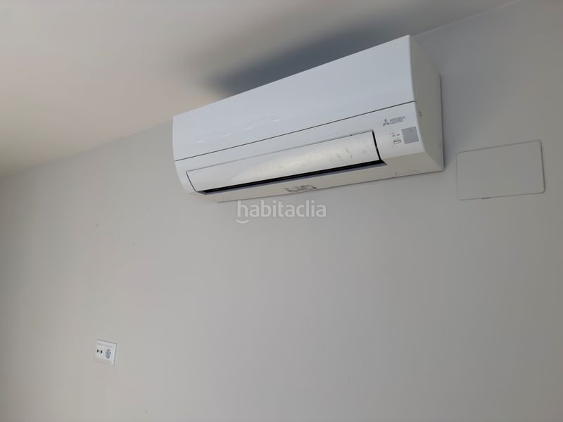 Foto dfdac7c2-e104-47be-b936-0a26fdbd24c4. Pis amb calefacció aparcament a Hispanoamérica-Bernabéu Madrid