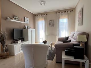 Pis  Calle lorenza panizo. Akasa vende en pradena. espectacular piso de 2 dormitorios, con