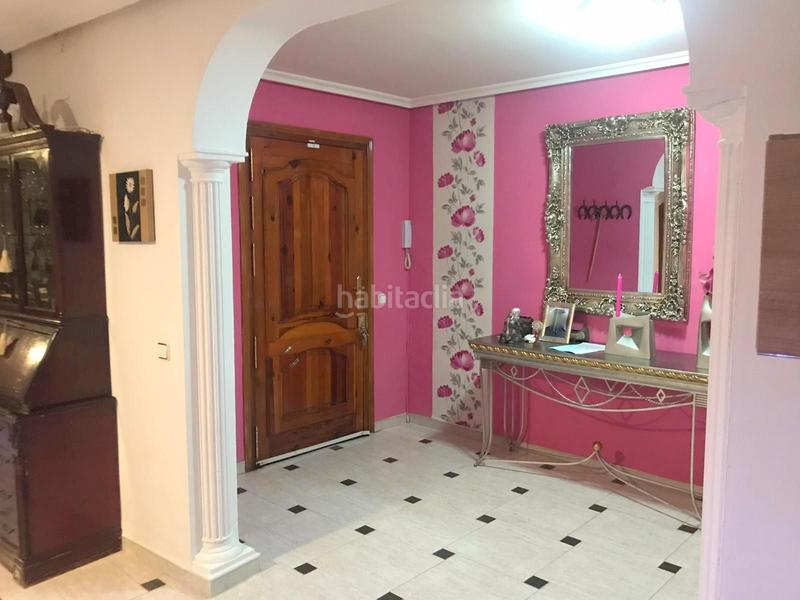 Foto a0efd35f-519c-4d00-977d-7ea3bc3aac86. Chalet akasa vende, (jaen) urb. "la rozuela" independiente 280 m² en parcela de 2.000m². en Linares