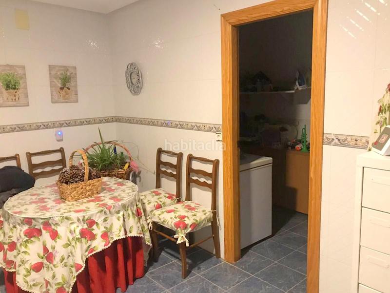 Foto b18cbccd-3b67-4e83-828d-014de5ec999f. Chalet akasa vende, (jaen) urb. "la rozuela" independiente 280 m² en parcela de 2.000m². en Linares