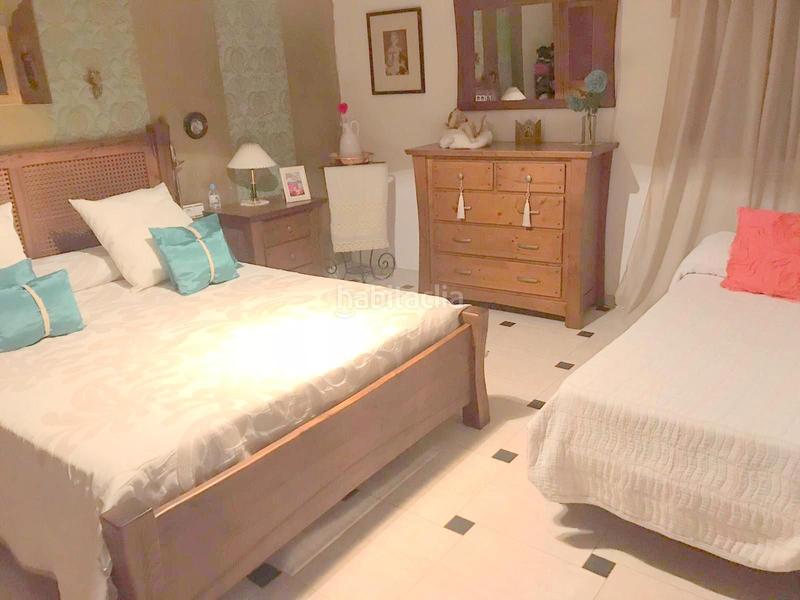 Foto ba09e41d-c230-499a-b870-ad779b1e956e. Chalet akasa vende, (jaen) urb. "la rozuela" independiente 280 m² en parcela de 2.000m². en Linares