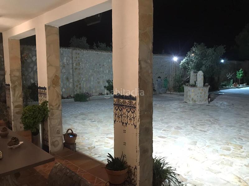 Foto fc3cb86a-dfdb-40d9-80f6-c8f836292f9e. Chalet akasa vende, (jaen) urb. "la rozuela" independiente 280 m² en parcela de 2.000m². en Linares