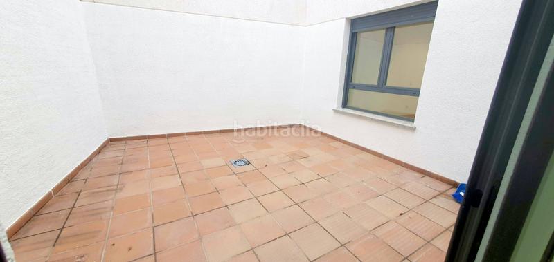 Foto 7785e19b-4e53-40da-acb9-636ffa992a36. Miete büro in n/a in Estación Pozuelo de Alarcón