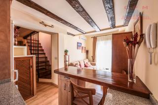 Rent Duplex in Justicia-Chueca. Magnífico ático dúplex amueblado, de 66 m2, 1 habitación y balcó