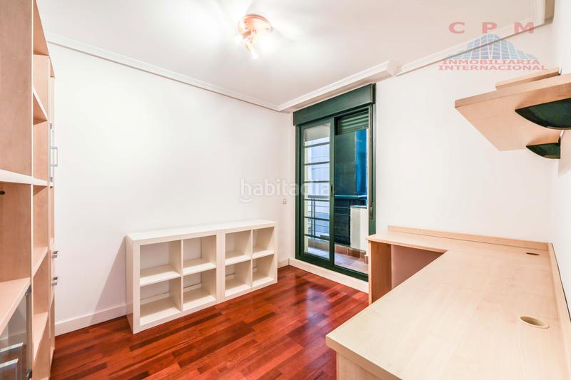 Foto 232472a9-540c-492f-a21c-8c321bb0b09f. Affitto duplex con riscaldamento piscina in Trafalgar Madrid