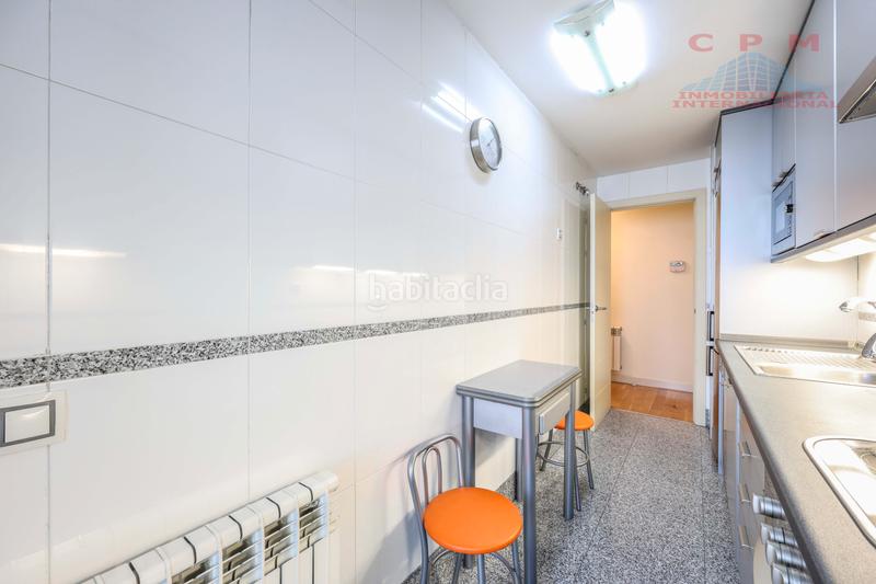 Foto 0a828549-573d-44cd-9a6a-66123ad80e6d. Location appartement avec chauffage parking piscine dans Madrid