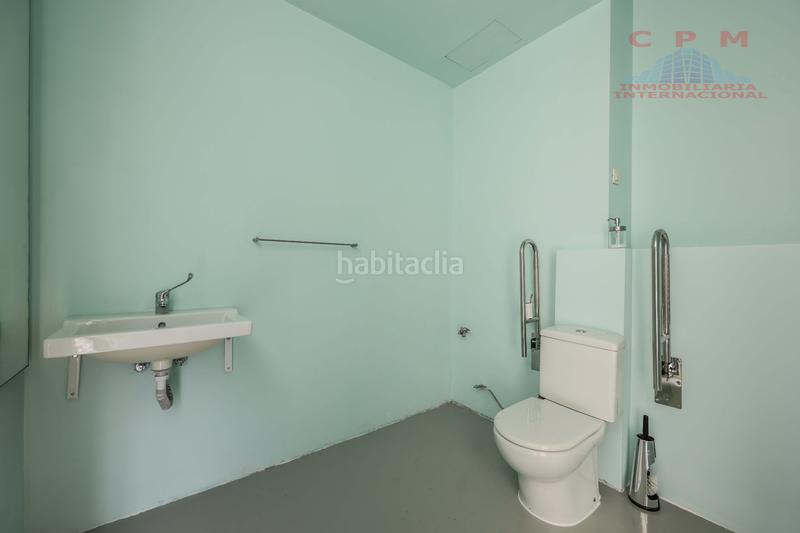 Foto 5b9bcb5e-7774-49ab-b413-145f44f9b9af. Office space with heating in Argüelles Madrid