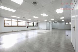 Lloguer Oficina a La Florida - El Plantío. Magnífica y luminosa oficina de 400 m2, diáfana, con varios pues