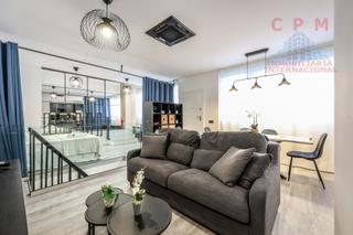 Lloguer Dúplex a Pueblo Nuevo. Estupendo y luminoso dúplex amueblado, de 94 m2 y 2 habitaciones
