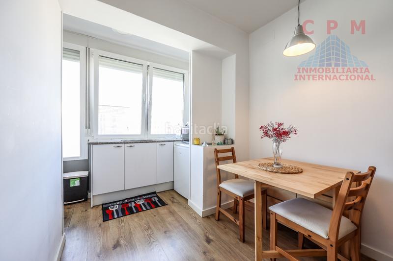 Foto b9b1e07b-b2d6-43fe-bcf5-965e14b03ebd. Alquiler piso magnífico y luminoso piso de 65 m2 y 1 habitación; próximo al metro colombia en Madrid