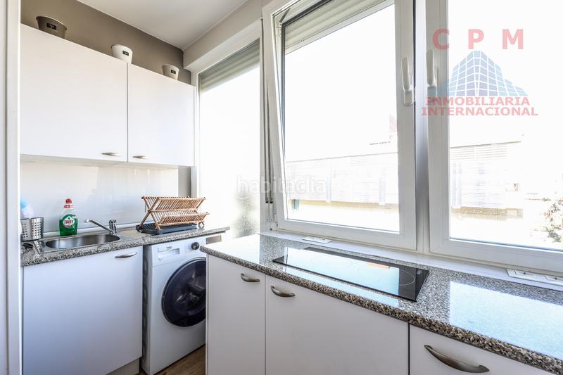 Foto cf82fa7a-c378-40af-8024-9291da8a64d0. Alquiler piso magnífico y luminoso piso de 65 m2 y 1 habitación; próximo al metro colombia en Madrid