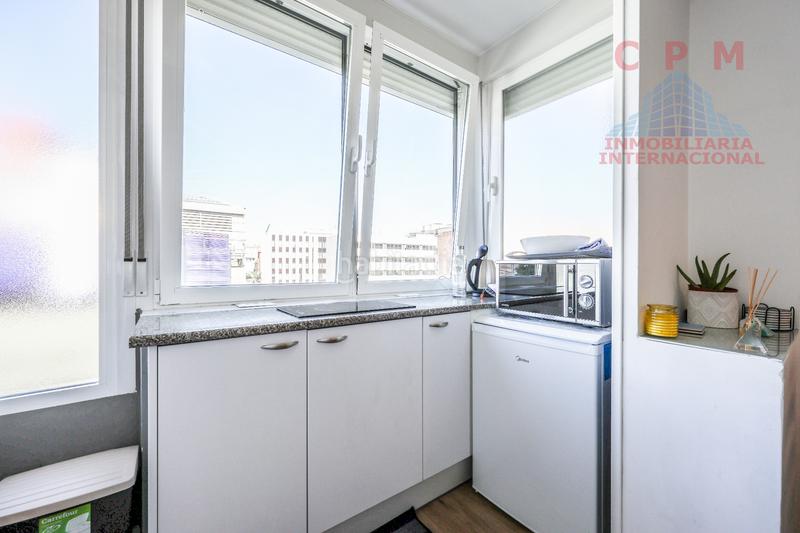 Foto d254f1e3-89cb-429b-b922-c512f31f48a0. Alquiler piso magnífico y luminoso piso de 65 m2 y 1 habitación; próximo al metro colombia en Madrid