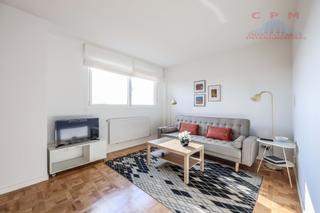 Lloguer Pis a Valdezarza. Magnífico piso recién reformado y amueblado, de 61 m2 y 1 dormit
