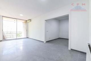 Alquiler Piso en La Paz. Magnífico piso sin amueblar, de 104 m2, 4 habitaciones y terraza