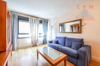 Alquiler Piso en Guindalera. Estupendo y luminoso piso de 76 m2 y 1 habitación, próximo al me