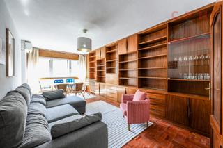 Lloguer Pis a Gaztambide. Estupendo y luminoso piso amueblado, de 95 m2 y 2 habitaciones,