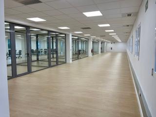 Alquiler Oficina en Simancas. Magnífica oficina de 350 m2, con varios puestos de trabajo, próx