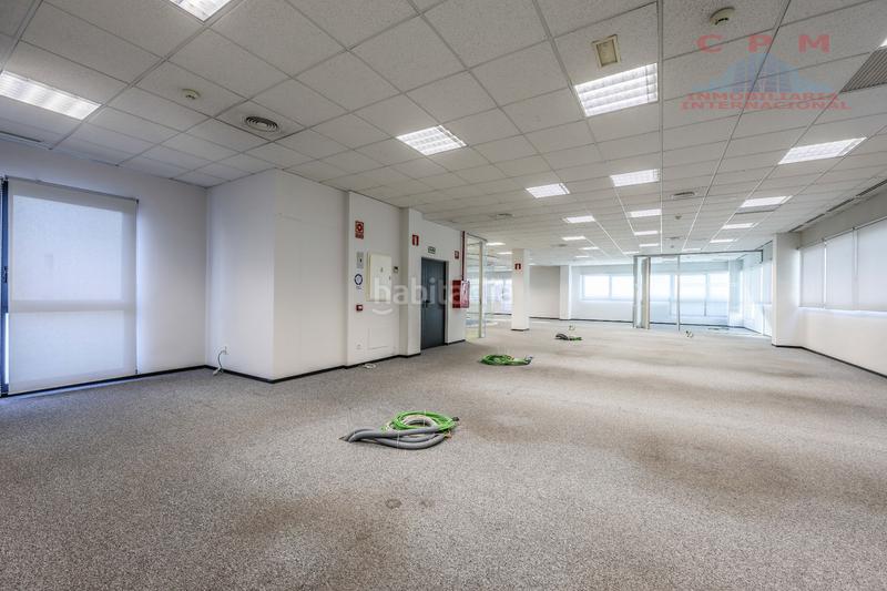 Foto 20362cb6-4be4-4a86-8fc4-2ef2a31c0f36. Edificio magnífico y luminoso edificio de oficinas de 5 plantas y sótano, de 2.941 m2, totalmente exterior. en Madrid