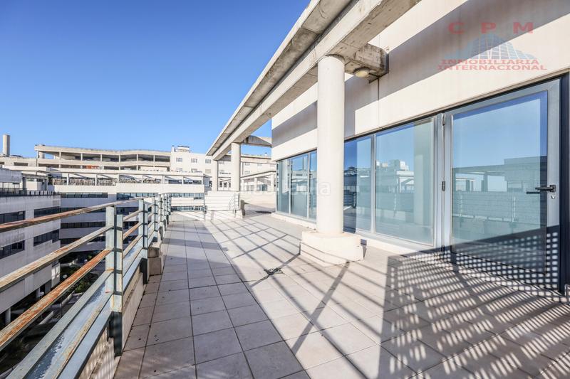 Foto db561068-ae39-42f7-bdce-4c971c95deff. Edificio magnífico y luminoso edificio de oficinas de 5 plantas y sótano, de 2.941 m2, totalmente exterior. en Madrid