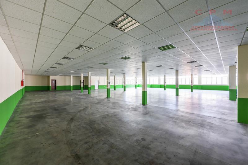 Foto 912c43fc-7640-4f7b-8b9d-afc43e7d75d3. Miete gebäude in Canillas Madrid