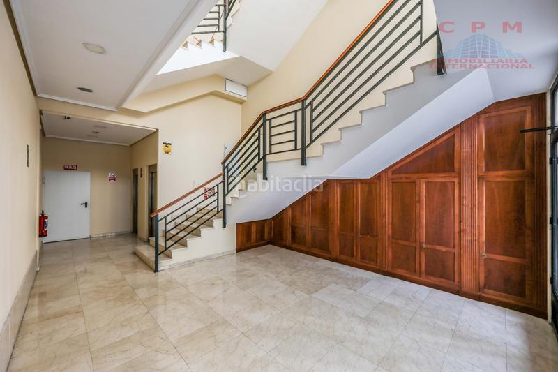 Foto a8bb6cb2-ba9a-40f3-ba8a-7f933a9fc3ee. Miete gebäude in Canillas Madrid