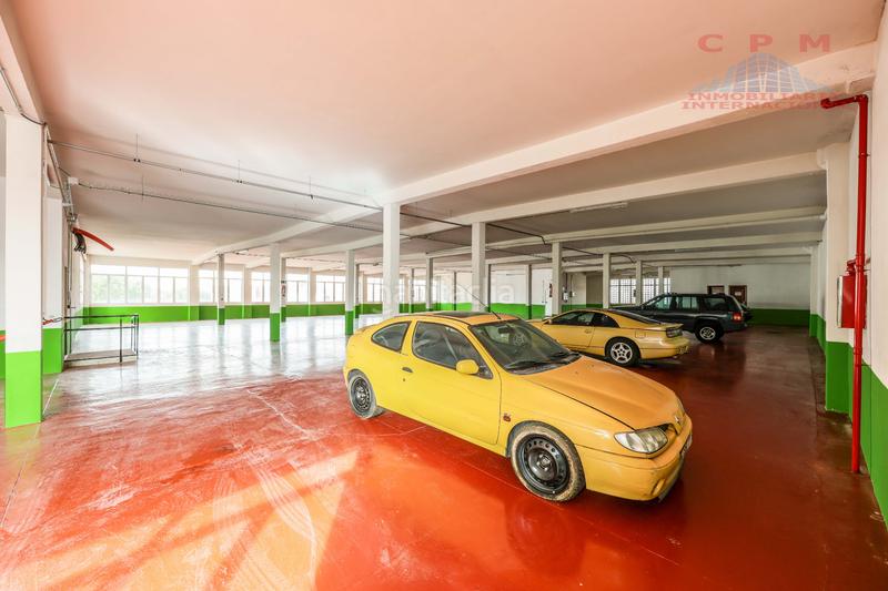 Foto b646be77-9f37-451f-a419-3de1b1bd7df7. Miete gebäude in Canillas Madrid