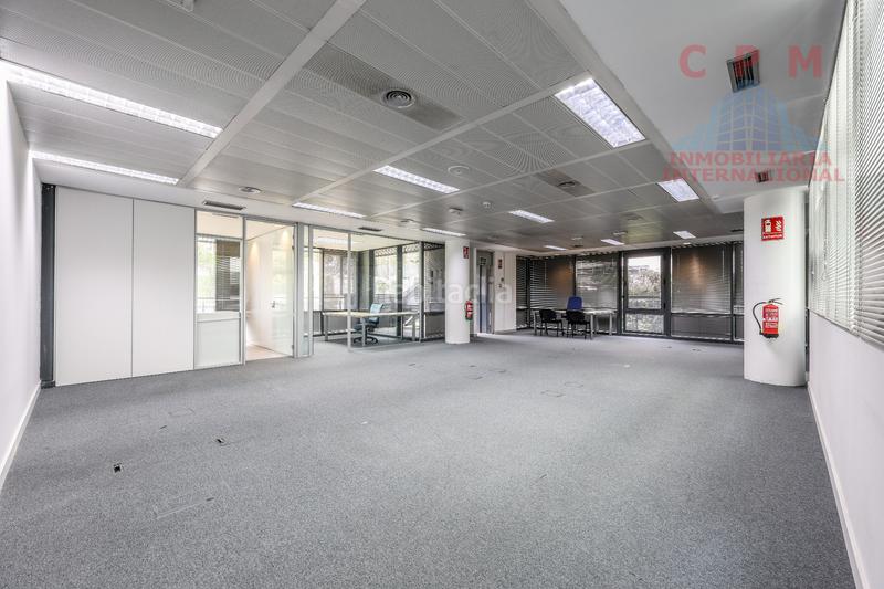 Foto f4d021ec-0dd4-42c6-a9e0-317a4a4e7fa9. Rent office space with heating in el soto de La Moraleja La Moraleja