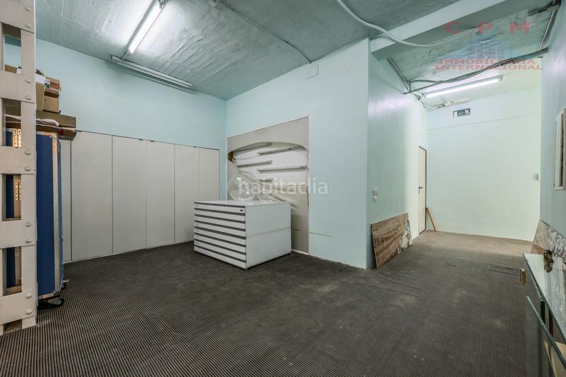 Foto bc3ab033-068f-49e4-8e4e-a268b5e9d083. Local comercial amb calefacció a Argüelles Madrid