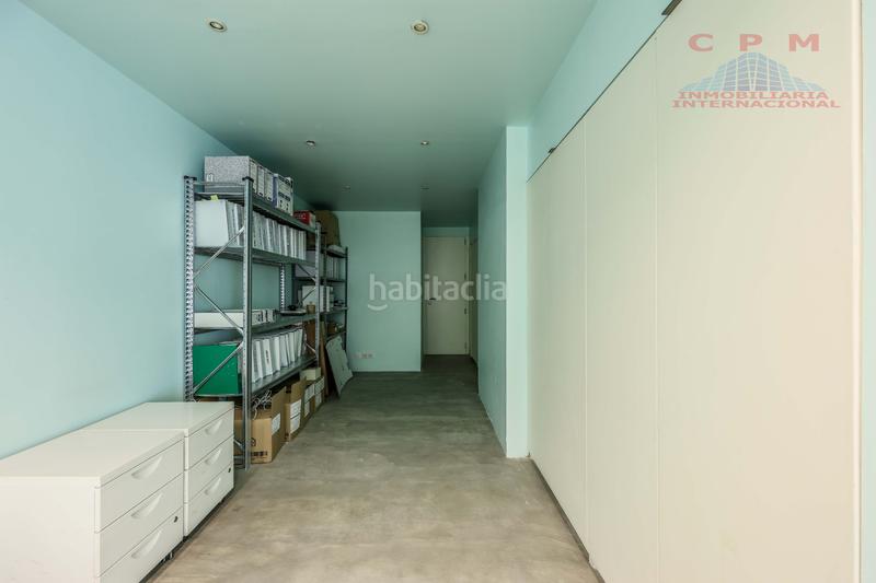 Foto bc6c1d32-b2f7-4ef0-b1ec-79537402f4a8. Local comercial amb calefacció a Argüelles Madrid