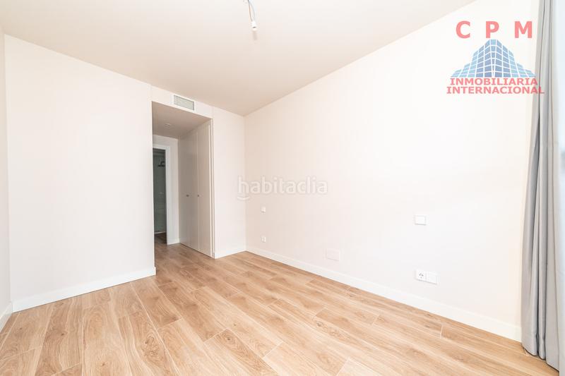 Foto 225e0636-1186-469c-aa4d-4bb91e9438f5. Rent flat with heating parking pool in Valdeacederas Madrid