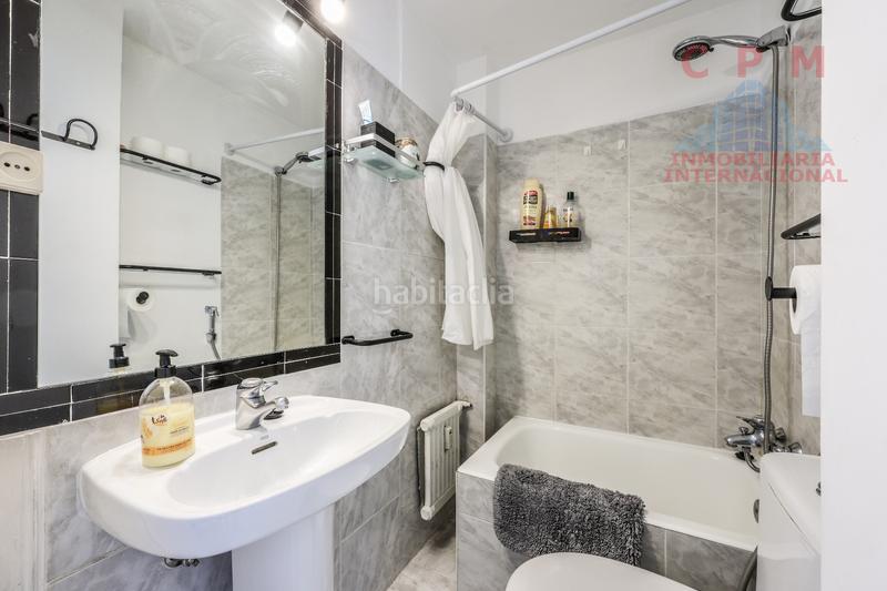 Foto b0e46f91-31cf-424a-9cfa-c60be22d56b6. Location appartement avec chauffage parking dans Hispanoamérica-Bernabéu Madrid