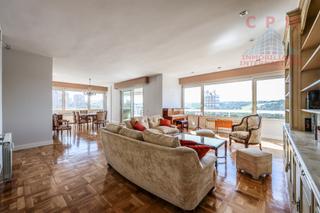 Lloguer Pis a Fuentelarreina. Estupendo piso sin amueblar, de 253 m2, 3 dormitorios y una terr