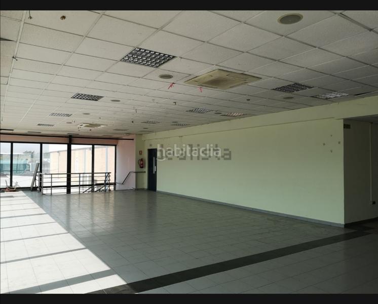 Foto 4b5a903b-a744-40b5-9468-534b2ff10e06. Capannone industriale in Leganés norte Leganés