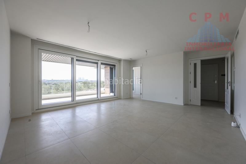 Foto 1b66190f-5305-48ad-86cc-97991779557a. Rent flat with heating parking pool in urbanización La Moraleja La Moraleja