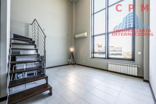 Lloguer Dúplex a Sanchinarro. Magnífico y luminoso loft dúplex, de 64 m2 y 1 habitación, situa