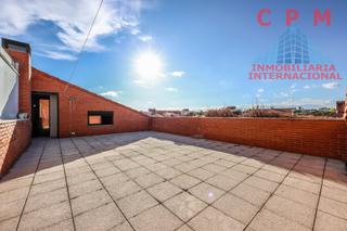 Lloguer Dúplex a Parque Lisboa-La Paz. Espectacular y luminoso ático duplex, sin amueblar, de 150 m2, 3