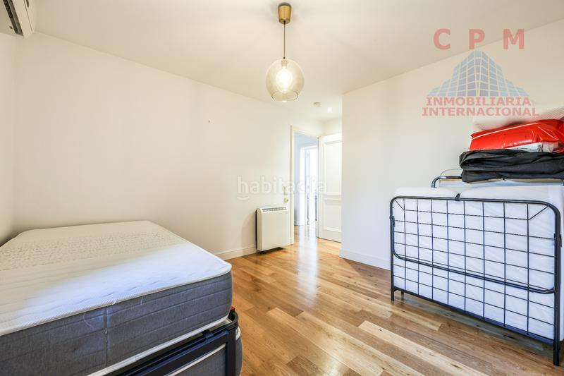 Foto 7b7e112e-df0a-4625-9259-5d63e9c1f7df. Lloguer casa aparellada amb xemeneia calefacció aparcament piscina a Pozuelo de Alarcón