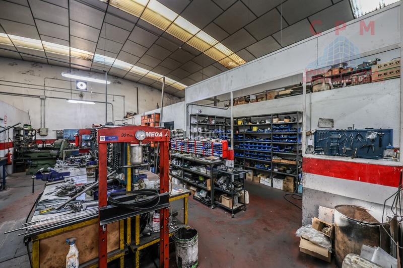 Foto 81c5358d-352a-45f8-94ac-83c2bab9c4c7. Capannone industriale con riscaldamento in Griñón